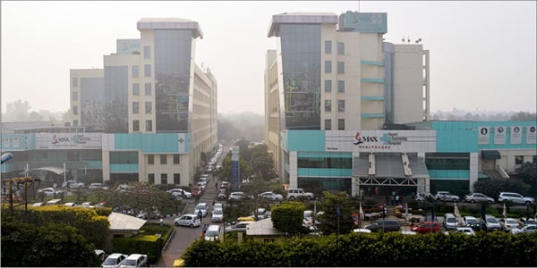 max hospital saket delhi