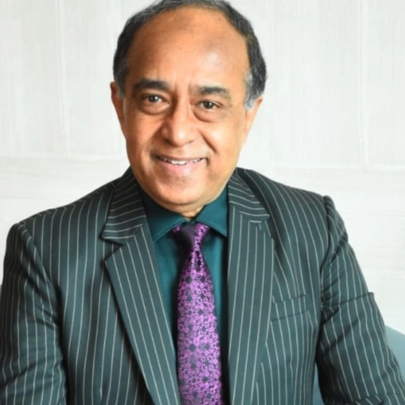 Dr. Prateek Bhatnagar