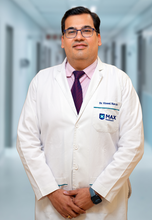 Dr. Vineet Narula